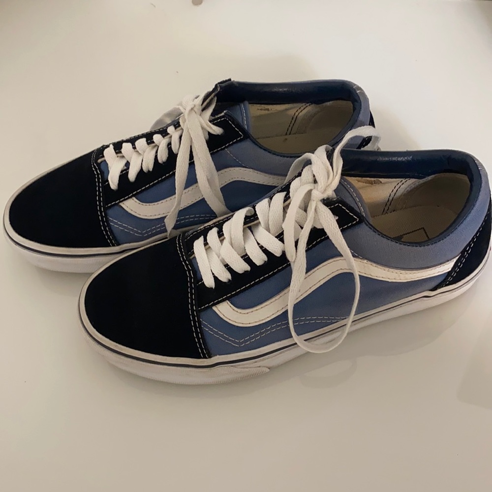 OLD SKOOL VANS *contact before purchasing*
